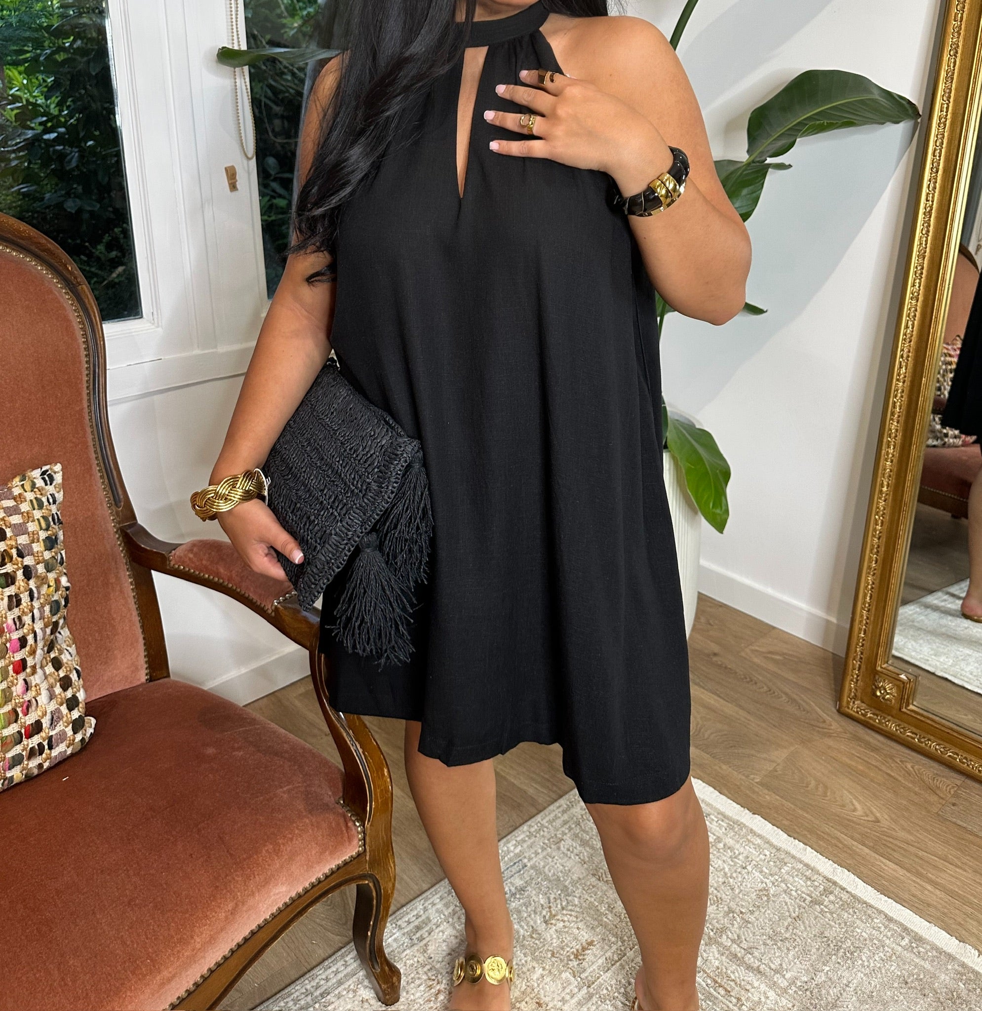 ROBE COURTE ÉVASÉE EN LIN DOS À NOUER NOIR WHOLA
