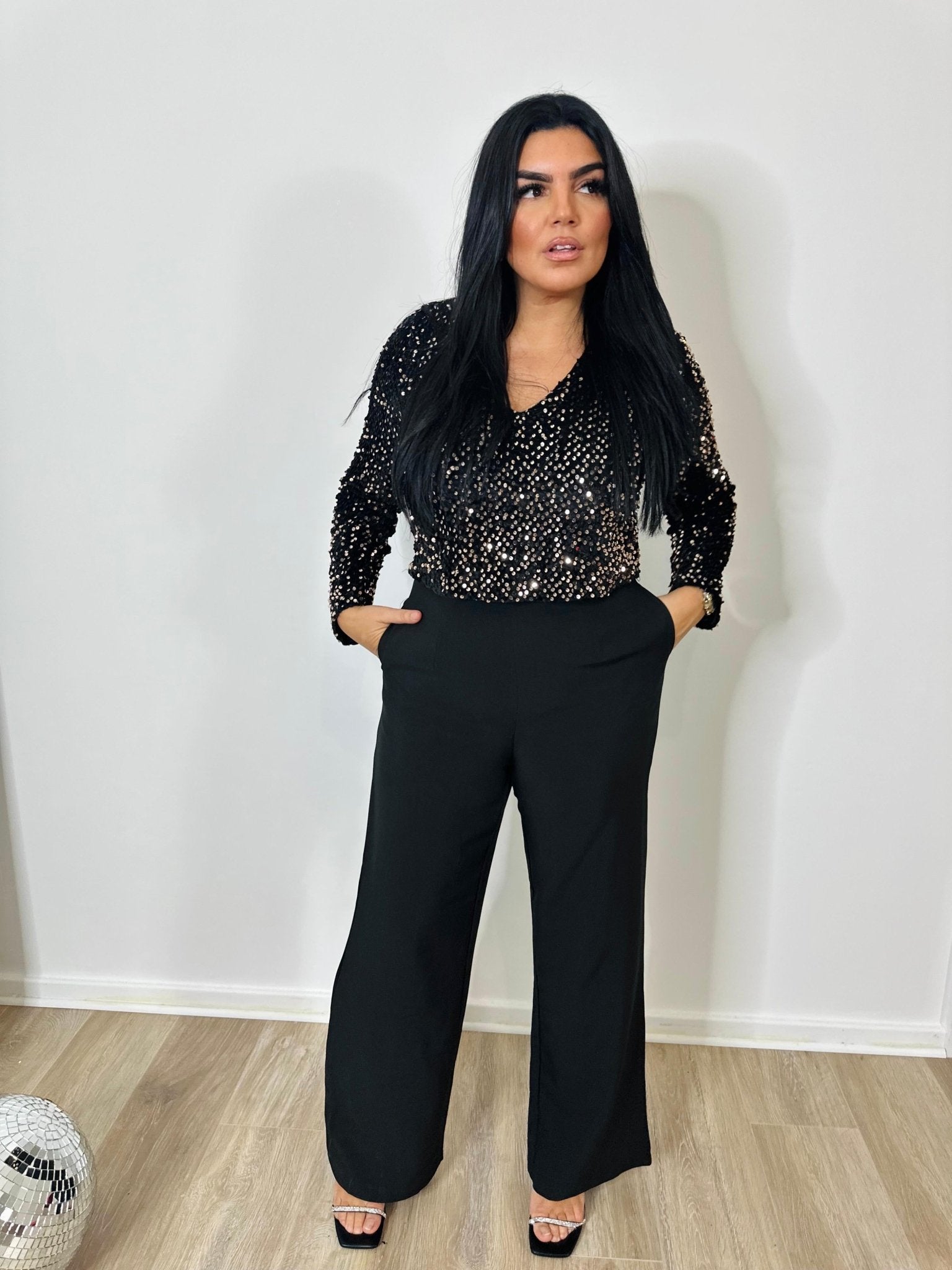 Combinaison “Starlight” – Noir & Sequins