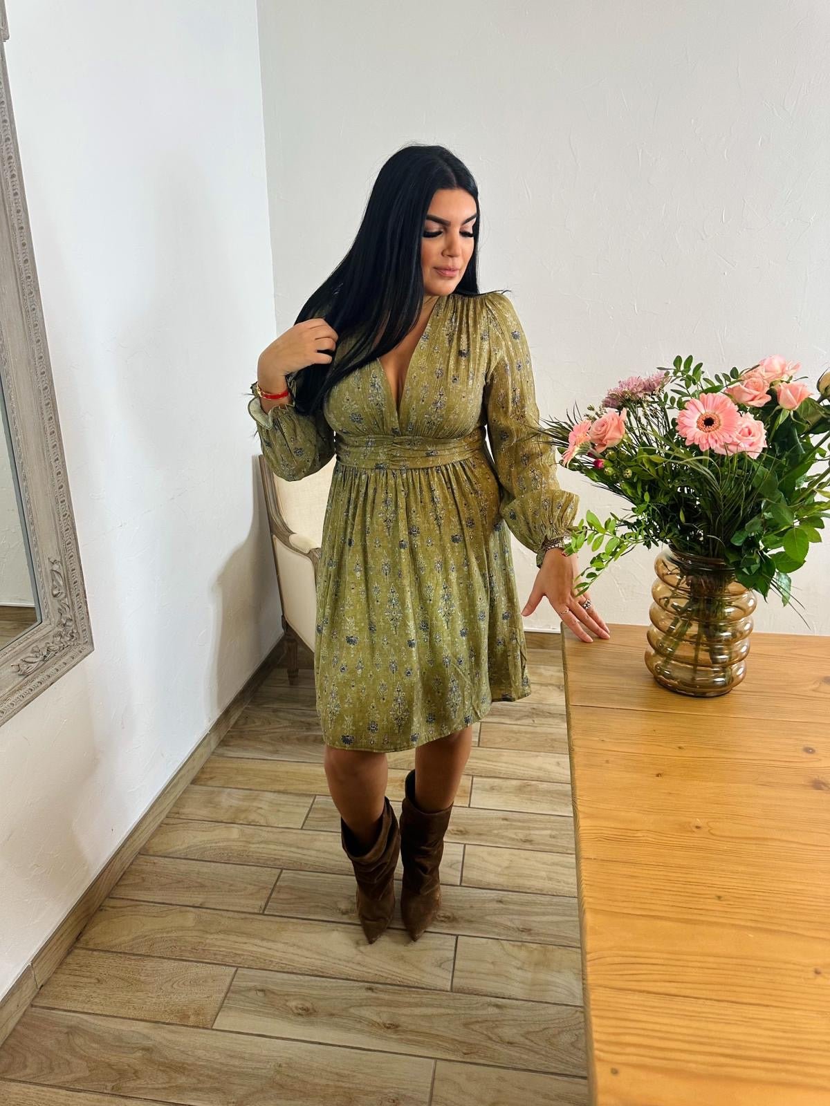 Robe Bohème Verte à Motifs – Féminine & Élégante