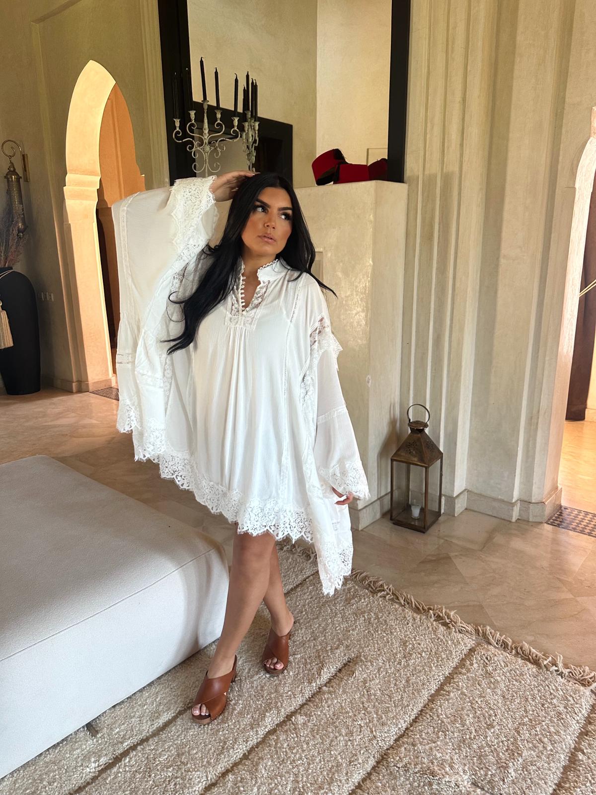Robe bohème blanche broderie