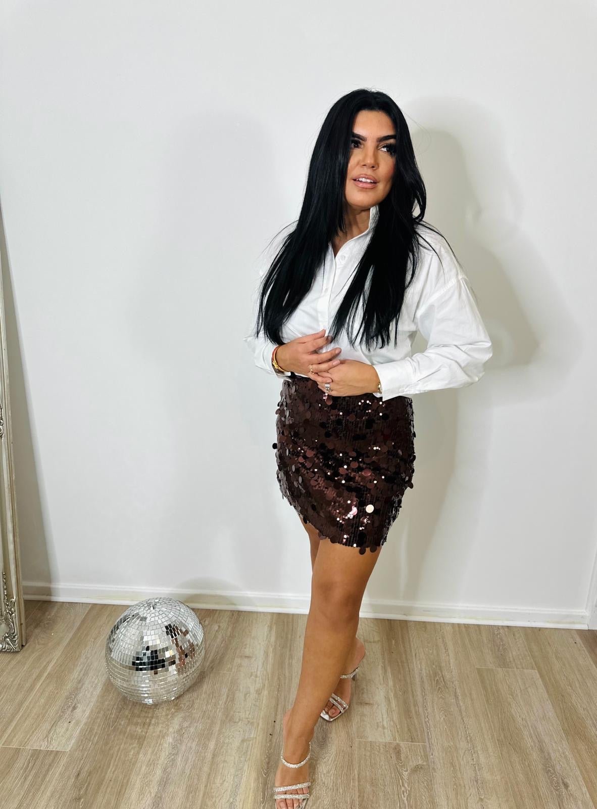 Jupe Sequins Chocolat – L’éclat irrésistible pour vos soirées