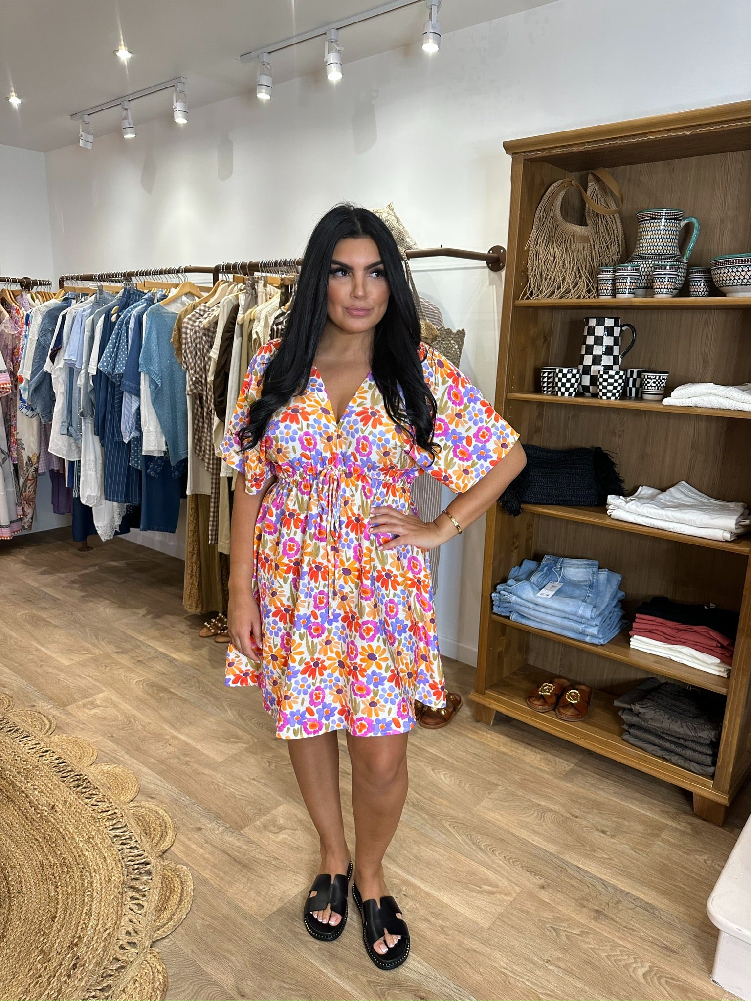 Robe courte fleurie multicolore