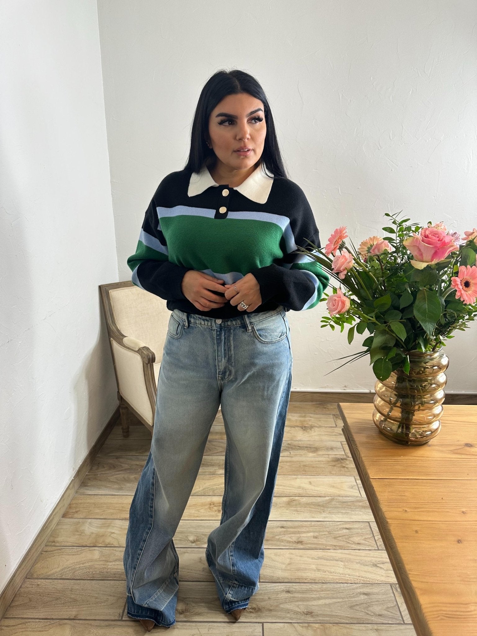 Pull rayé col polo – Style chic & décontracté